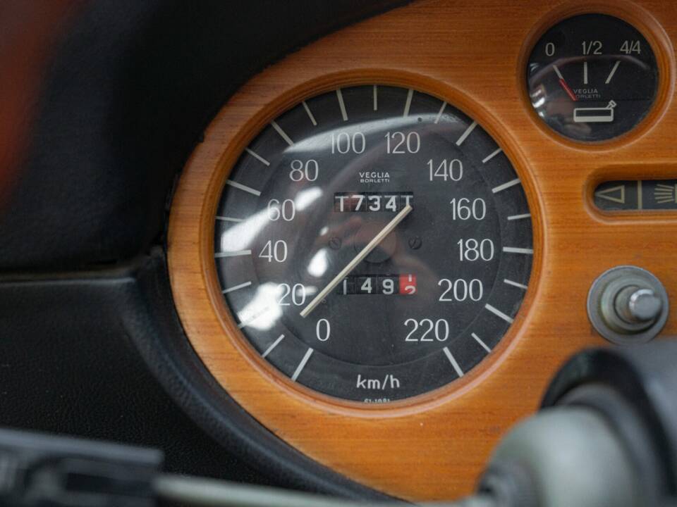 Image 38/44 of Lancia Fulvia Sport 1.6 (Zagato) (1972)