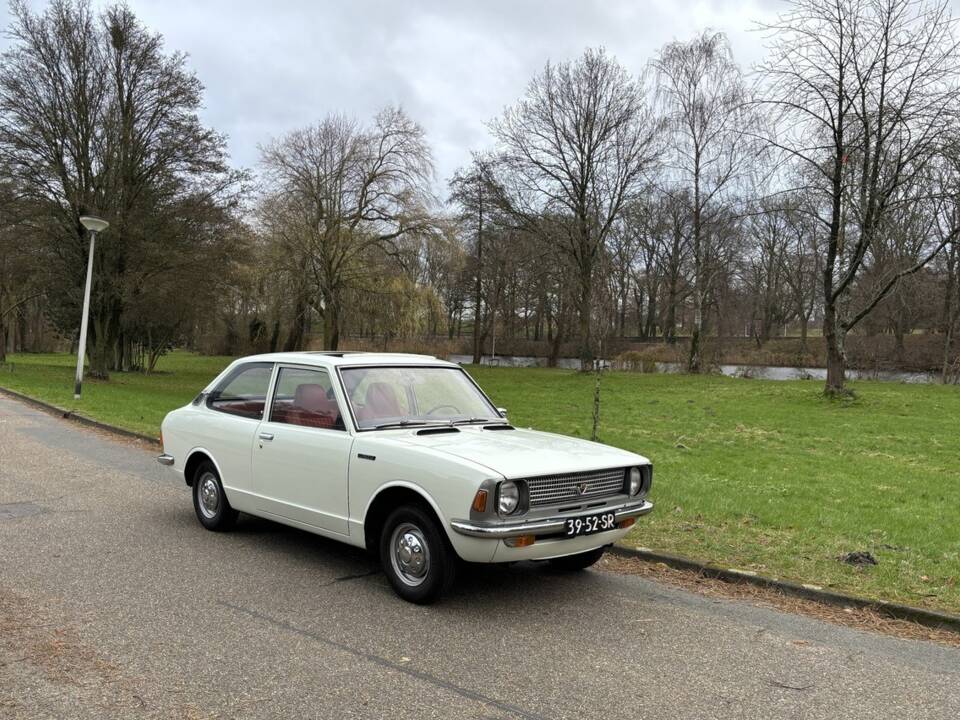 Image 1/29 de Toyota Corolla 1200 (1971)