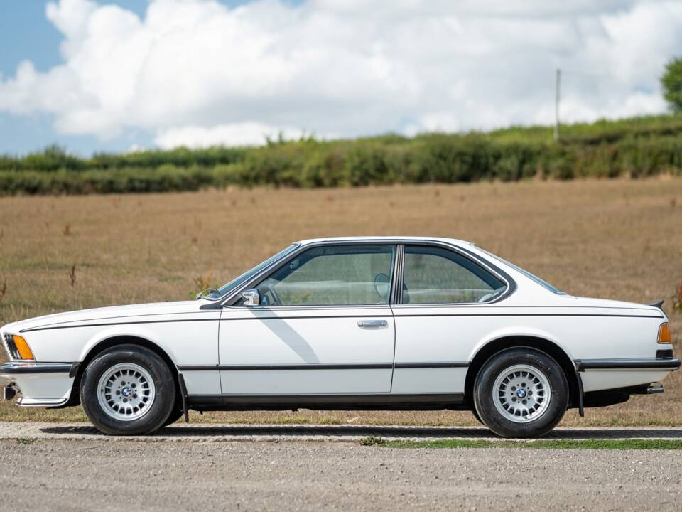Bild 2/44 von BMW 628 CSi (1900)