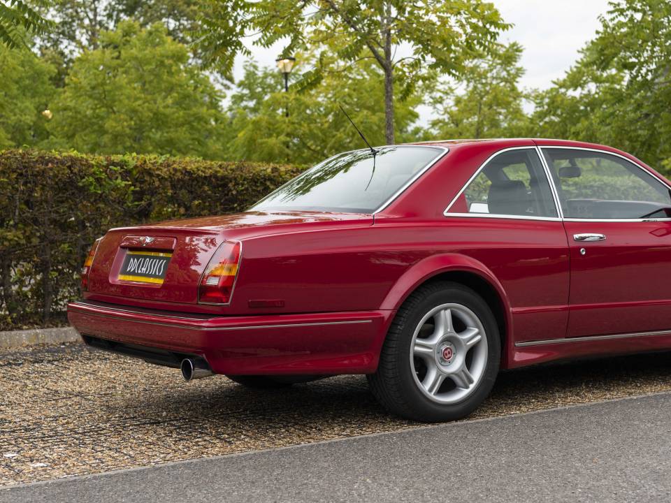 Image 14/32 of Bentley Continental T (1997)