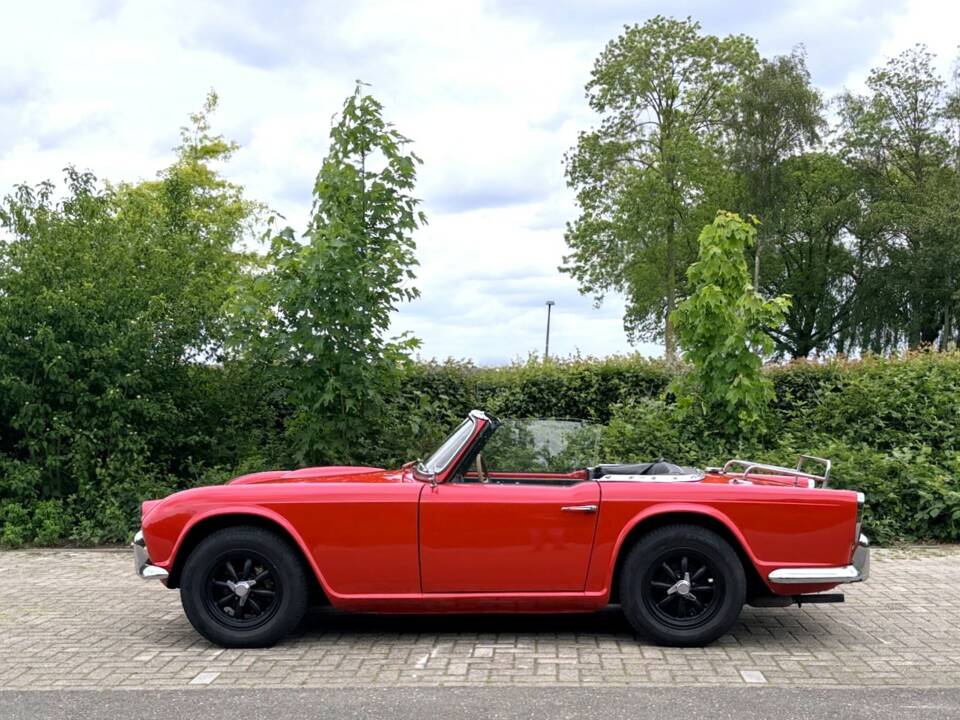 Immagine 27/50 di Triumph TR 4 (1961)