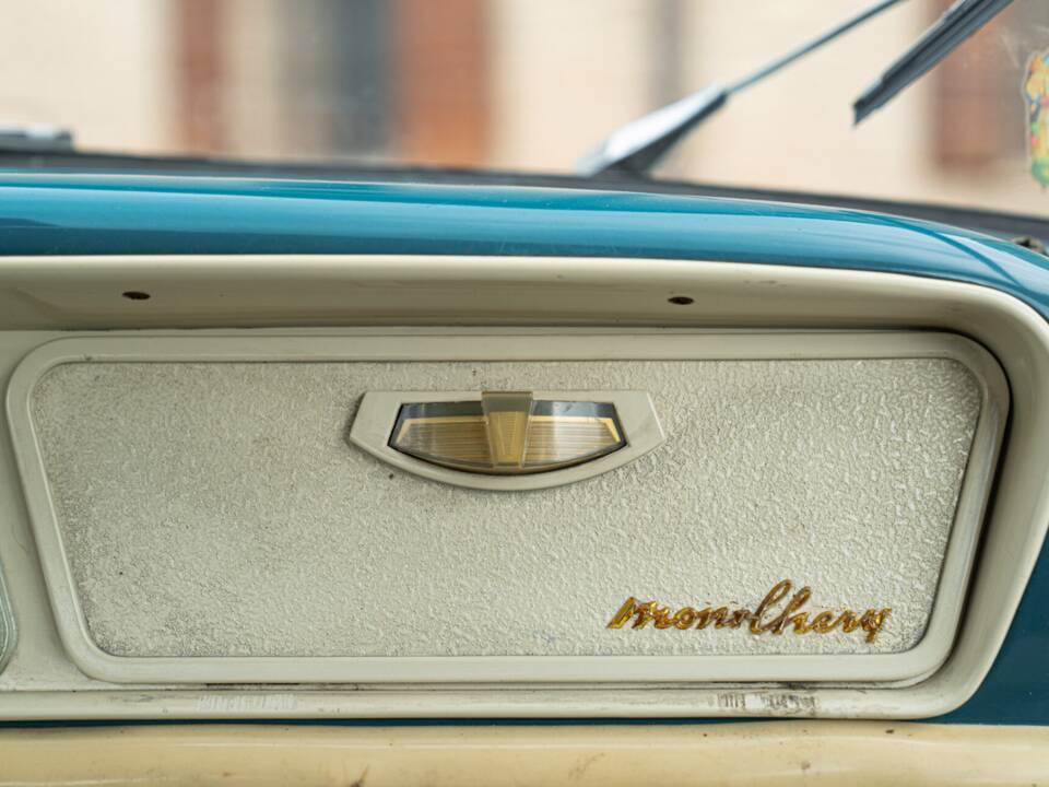 Image 45/50 of SIMCA Aronde P 60 Monthléry Spéciale (1960)