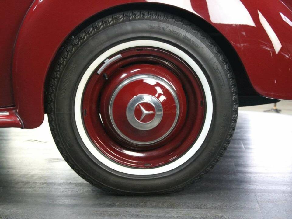 Bild 50/50 von Mercedes-Benz 220 Cabriolet A (1952)