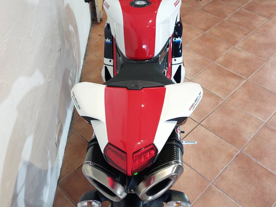 Bild 15/56 von Ducati 1098 R (2009)