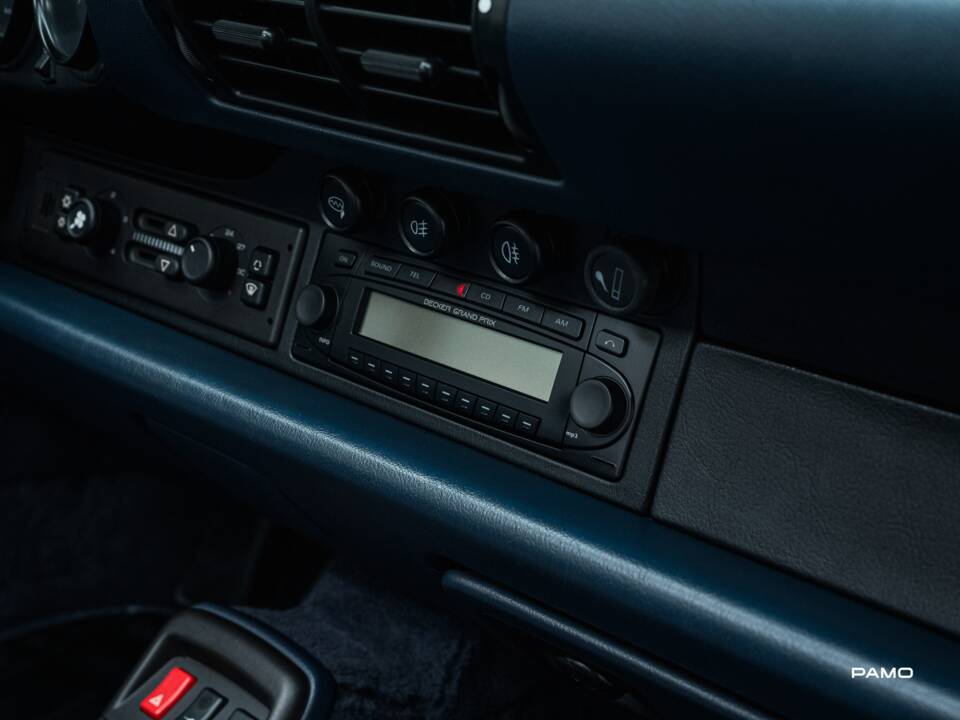 Bild 35/42 von Porsche 911 Carrera (1994)