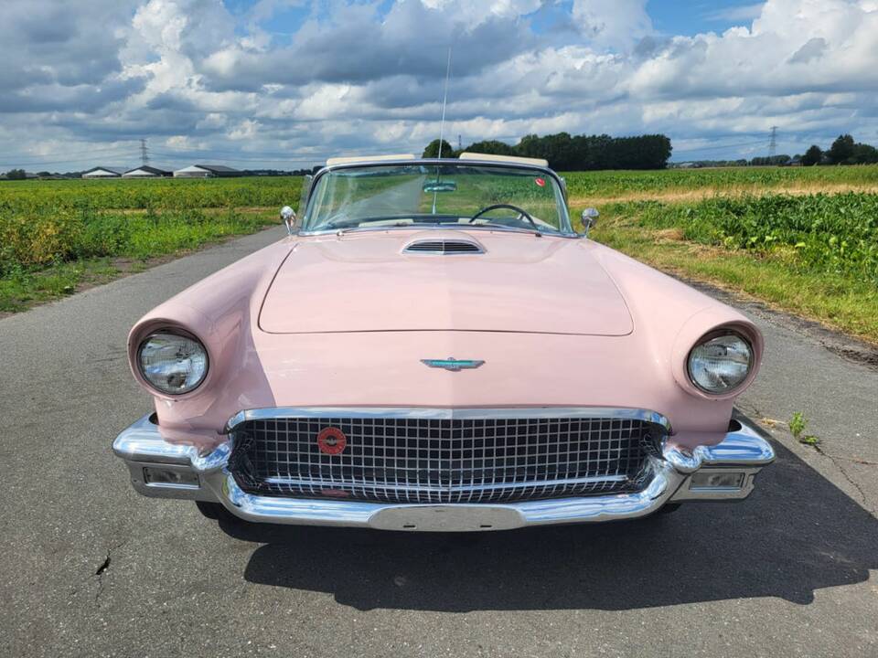 Bild 4/8 von Ford Thunderbird Prototyp (1957)