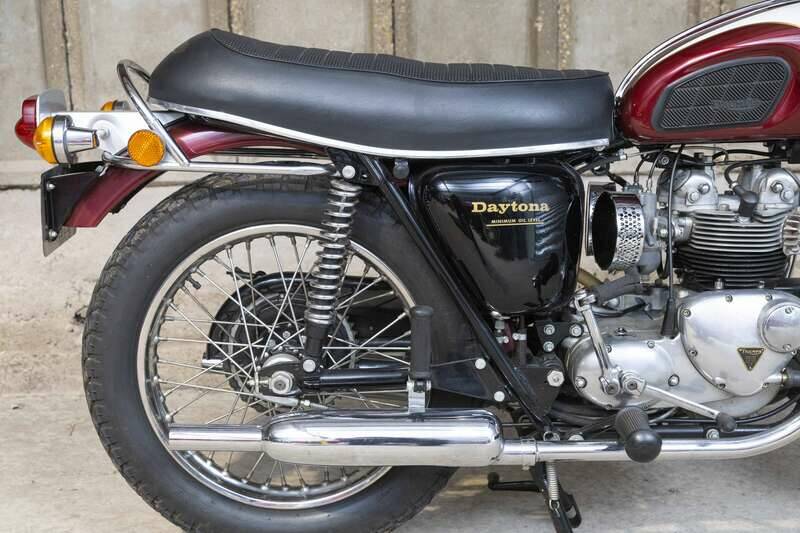 Image 13/38 of Triumph T 100 R Daytona (1971)
