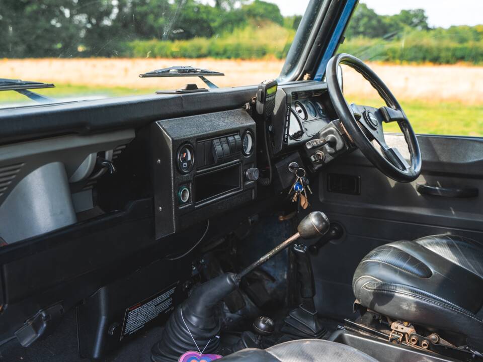 Image 4/50 of Land Rover 90 (1988)