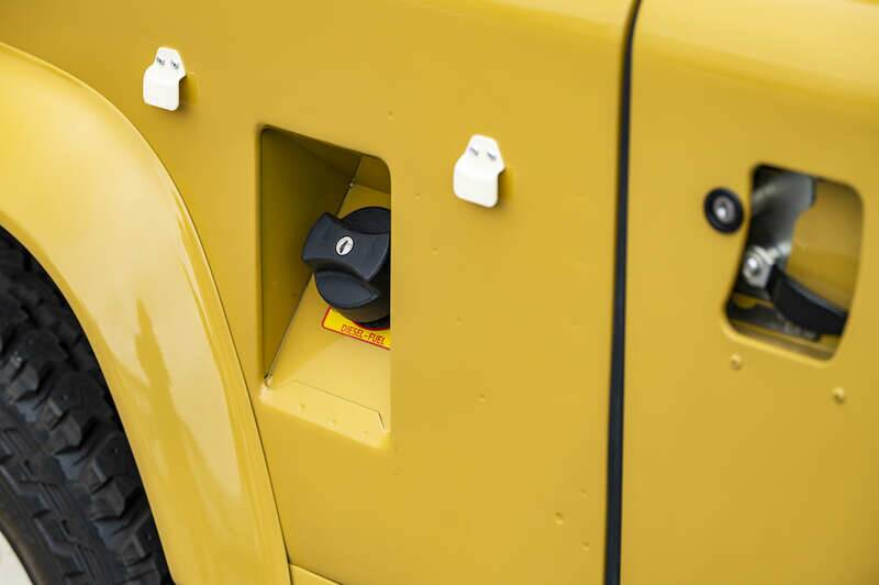 Image 33/39 of Land Rover Defender 90 Td5 (1998)