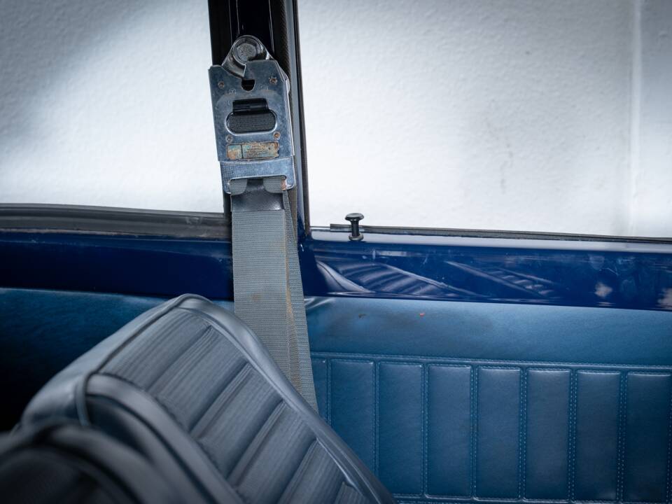 Image 17/30 of Volvo P 121 (1965)