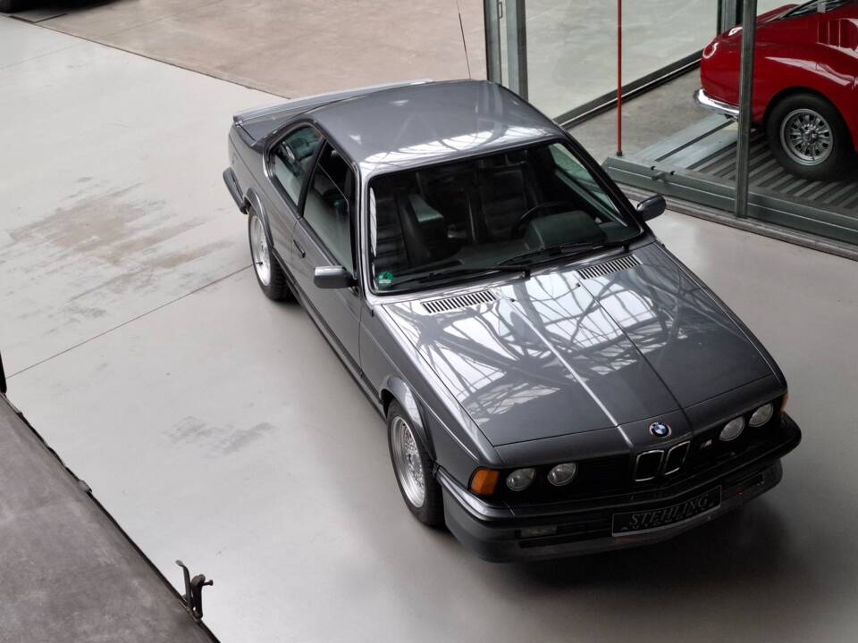 Image 3/33 of BMW M 635 CSi (1987)