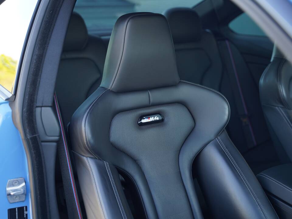 Immagine 17/50 di BMW M4 Competition (2019)