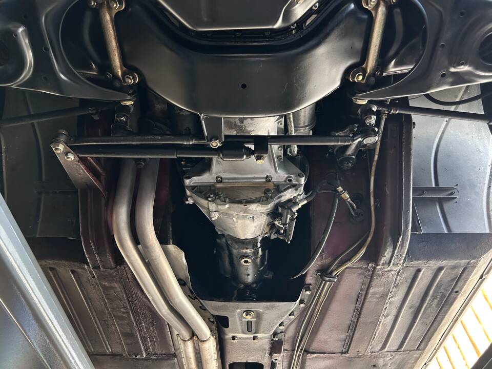 Image 25/40 de Mercedes-Benz 280 SL (1968)
