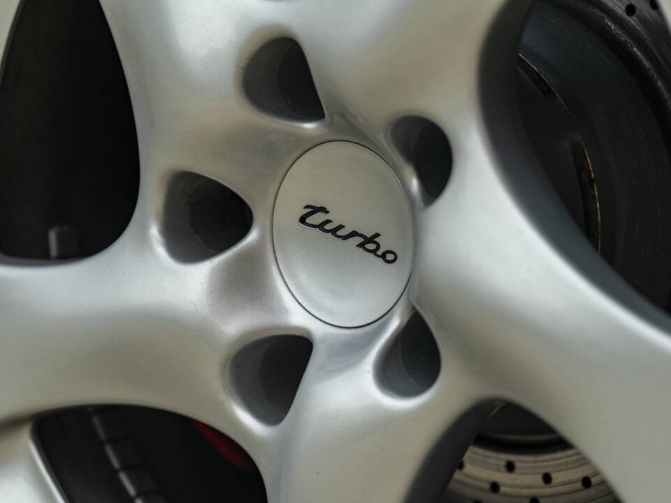Bild 18/50 von Porsche 911 Turbo (2002)
