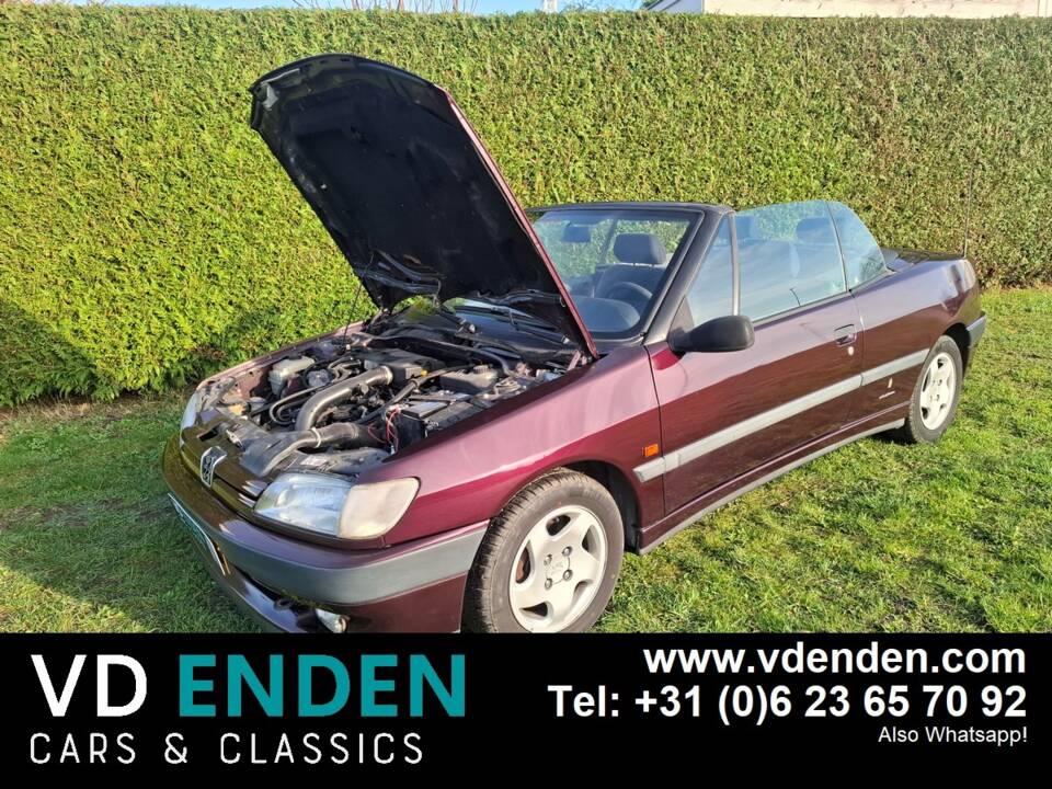Bild 33/69 von Peugeot 306 1.8 (1996)
