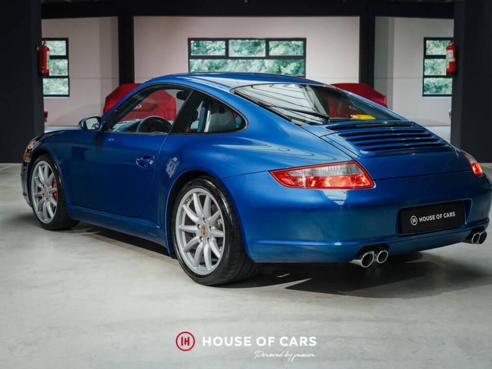 Bild 9/23 von Porsche 911 Carrera 4S (2006)