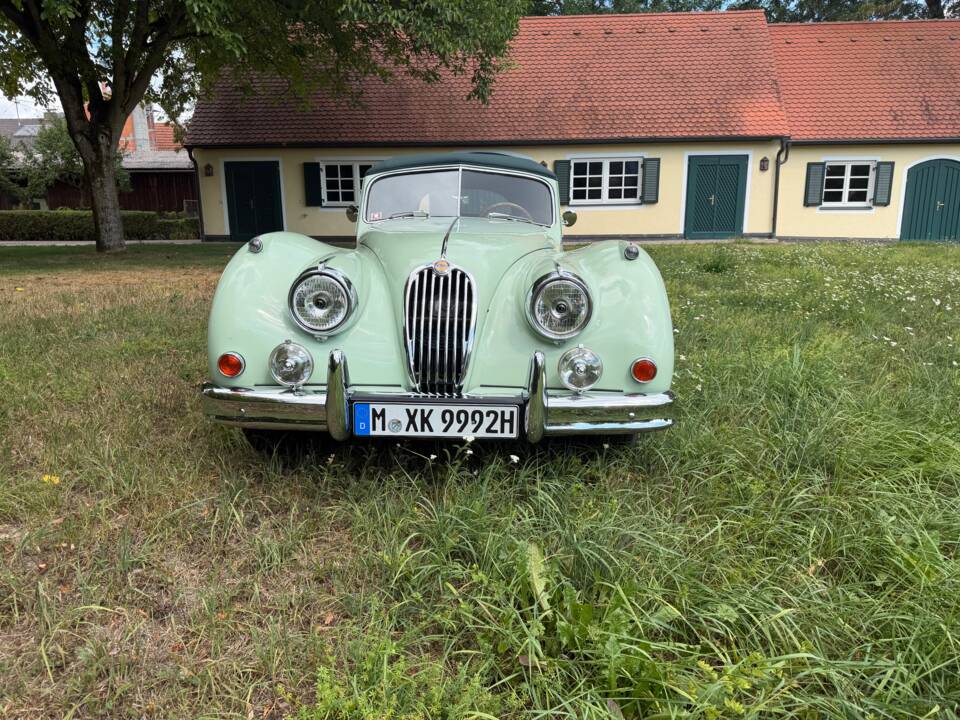 Image 8/23 of Jaguar XK 140 SE DHC (1955)