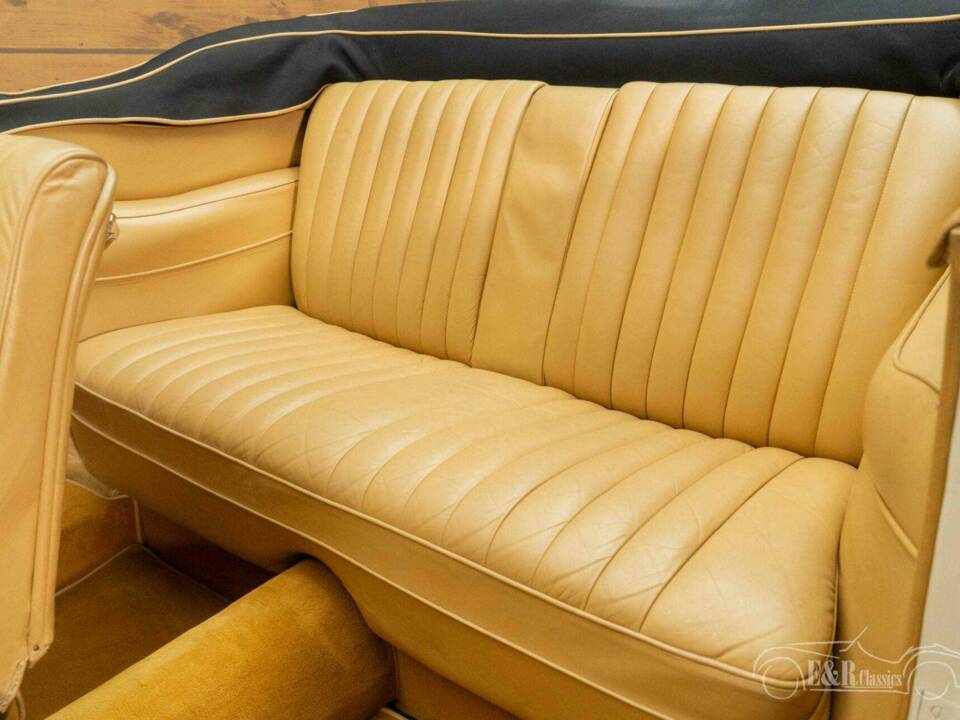 Imagen 16/19 de Delahaye 148 L Chapron &quot;Mylord Grand Luxe&quot; (1939)