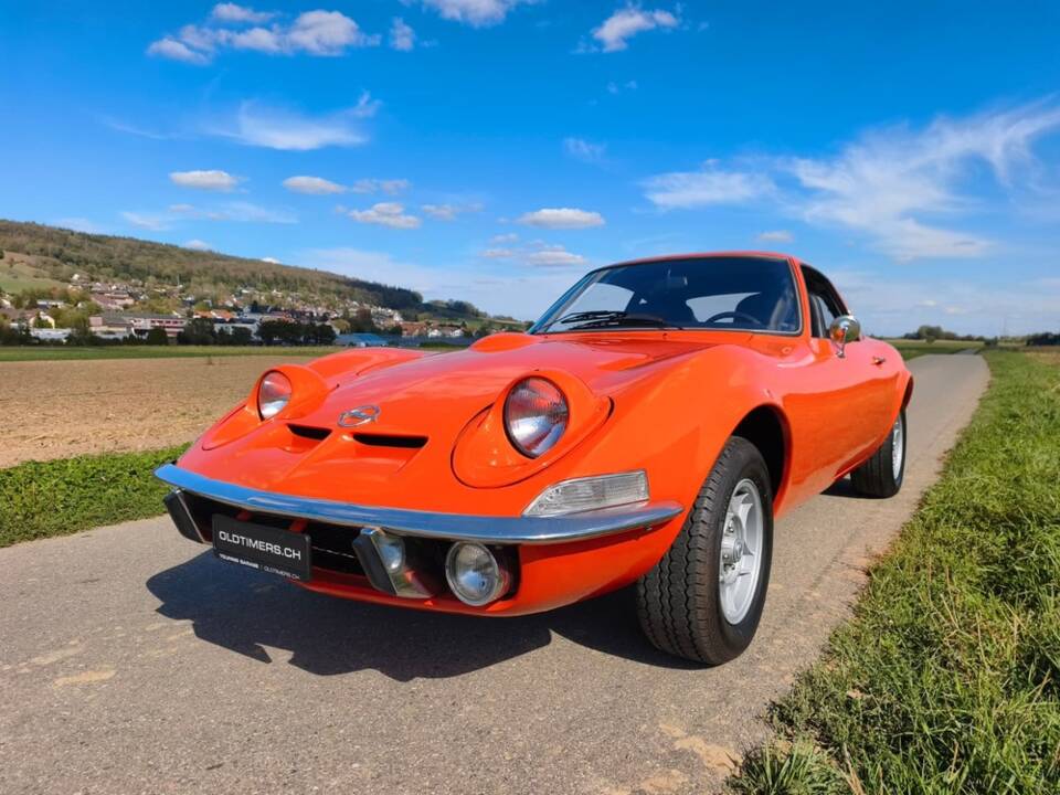 Bild 18/24 von Opel GT 1900 (1972)