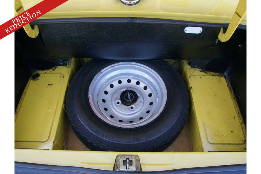 Image 22/50 of Triumph TR 6 (1975)