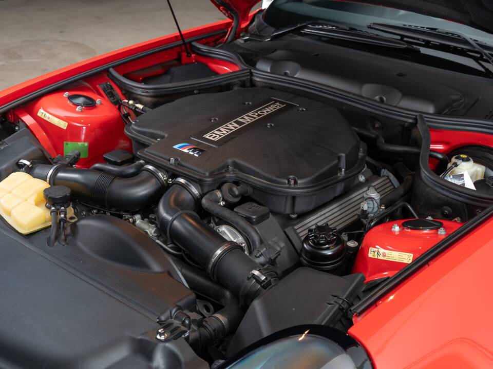 Bild 38/40 von BMW Z8 (2002)