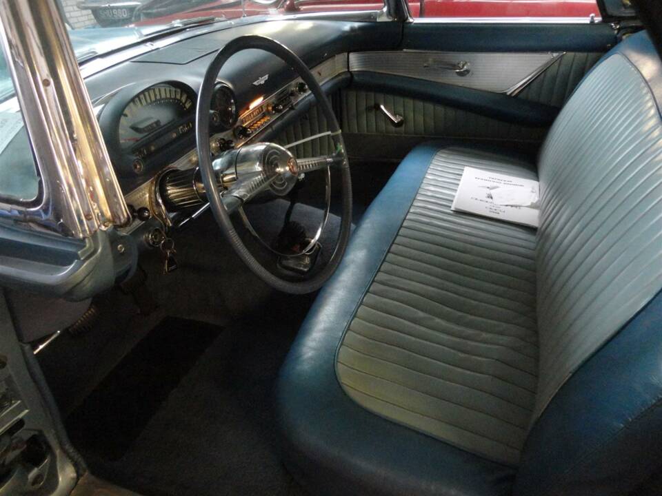 Afbeelding 9/49 van Ford Thunderbird (1955)