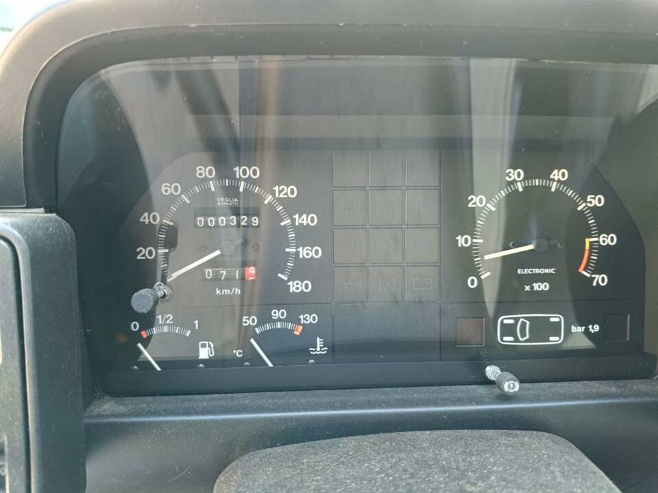 Image 11/48 of FIAT Uno 60 (1988)