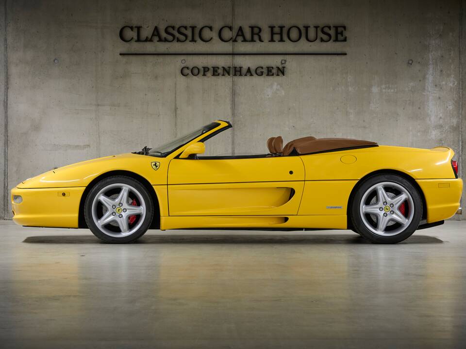 Image 4/100 of Ferrari F 355 Spider (1999)
