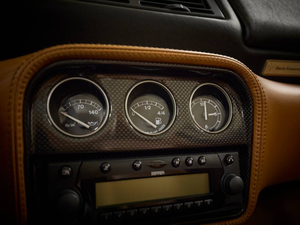 Image 86/100 of Ferrari F 355 Spider (1999)