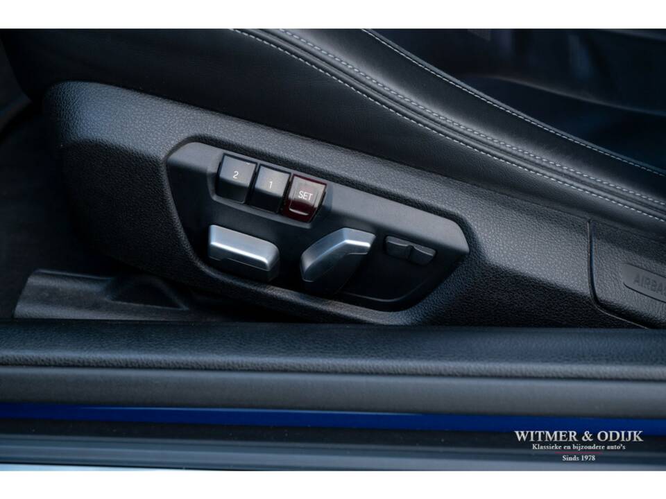 Image 16/50 of BMW M4 CS (2018)