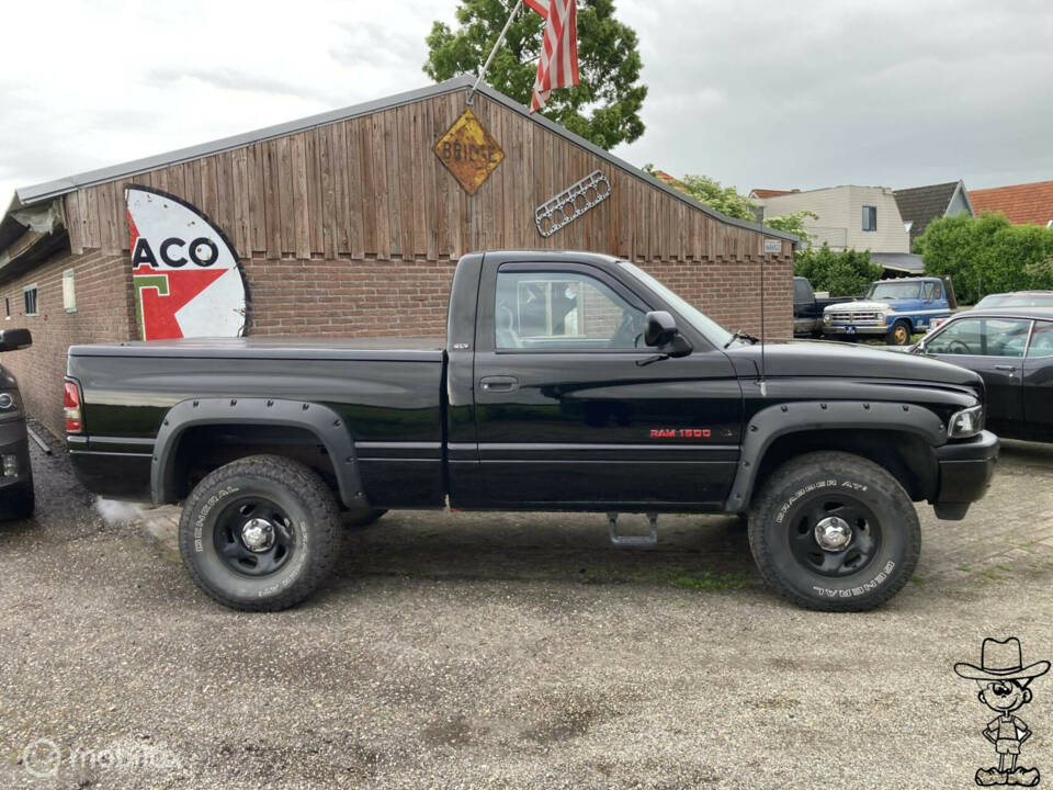 Image 6/47 of Dodge Ram 1500 (1994)