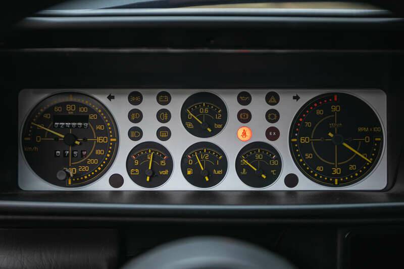 Image 27/50 of Lancia Delta HF Integrale Evoluzione II (1995)