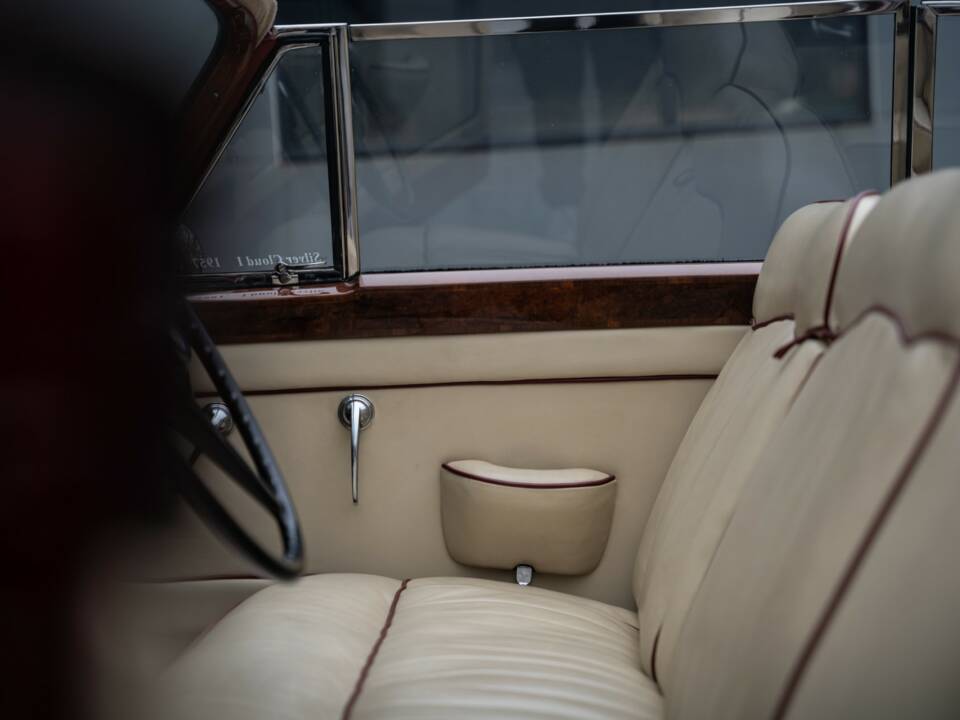 Immagine 43/49 di Rolls-Royce Silver Cloud I Mulliner (1957)