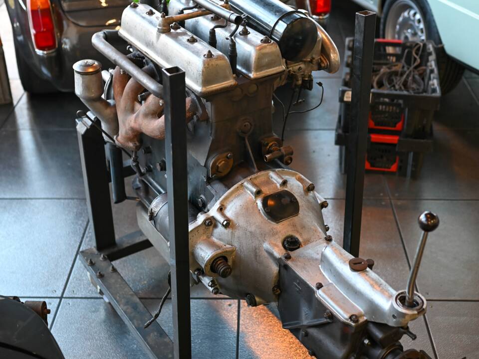 Immagine 54/60 di Riley 2 1/2 Special (1937)