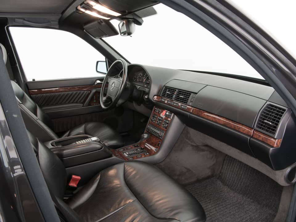 Image 15/45 of Mercedes-Benz 500 SEL (1992)