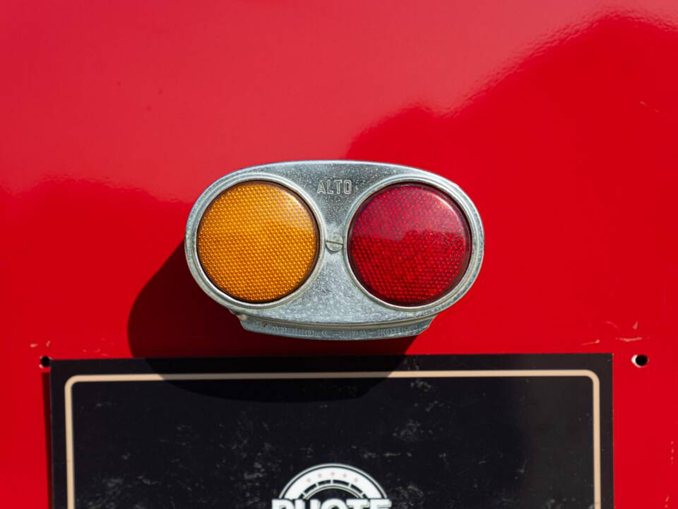 Bild 16/50 von FIAT 500 C Furgonato (1950)
