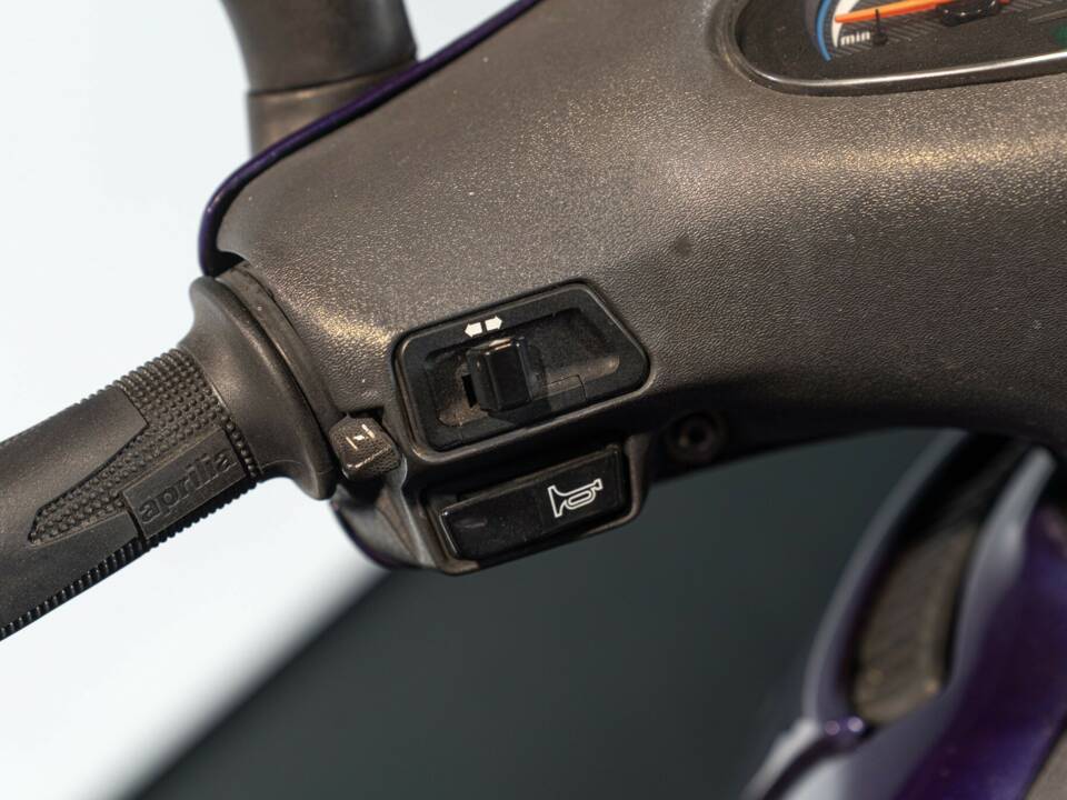 Bild 9/21 von Aprilia DUMMY (1996)