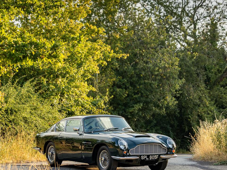 Bild 36/50 von Aston Martin DB 6 Vantage (1967)