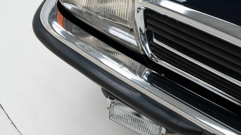 Image 13/15 de Mercedes-Benz 280 SL (1980)