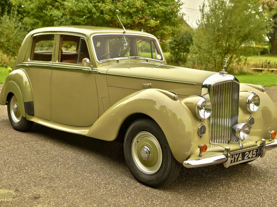 Image 2/50 of Bentley Mark VI (1952)