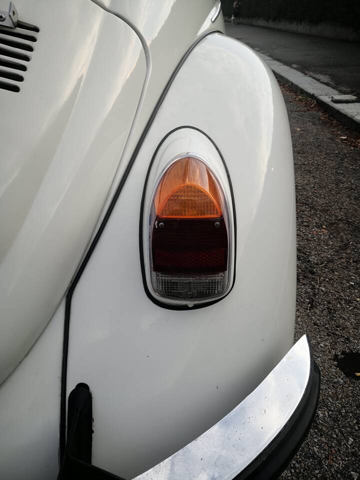 Bild 26/160 von Volkswagen Käfer 1300 (1971)