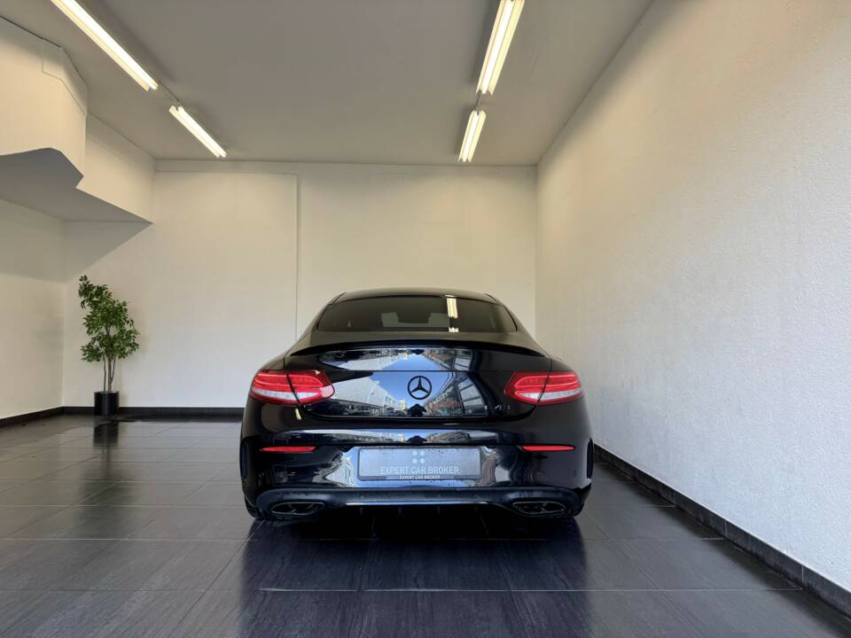 Image 11/31 of Mercedes-Benz C 43 AMG 4MATIC (2017)