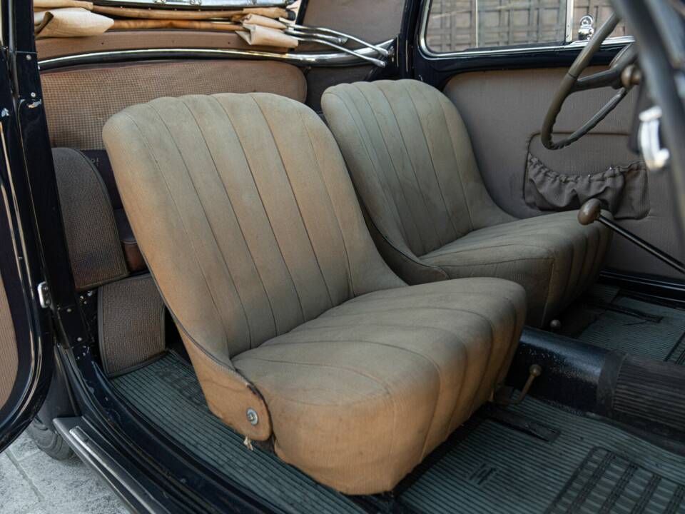 Image 37/50 de FIAT 500 B Topolino (1948)