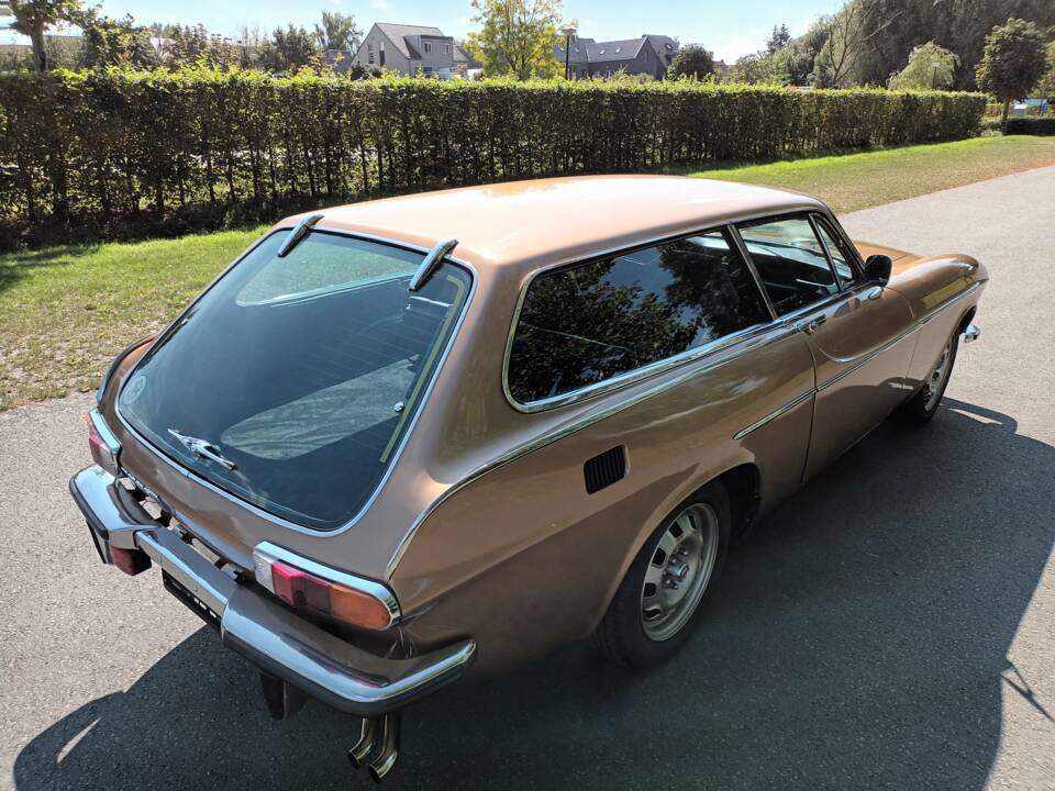Image 9/73 of Volvo 1800 ES (1972)