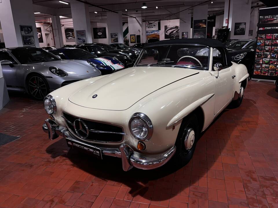 Image 3/58 of Mercedes-Benz 190 SL (1955)