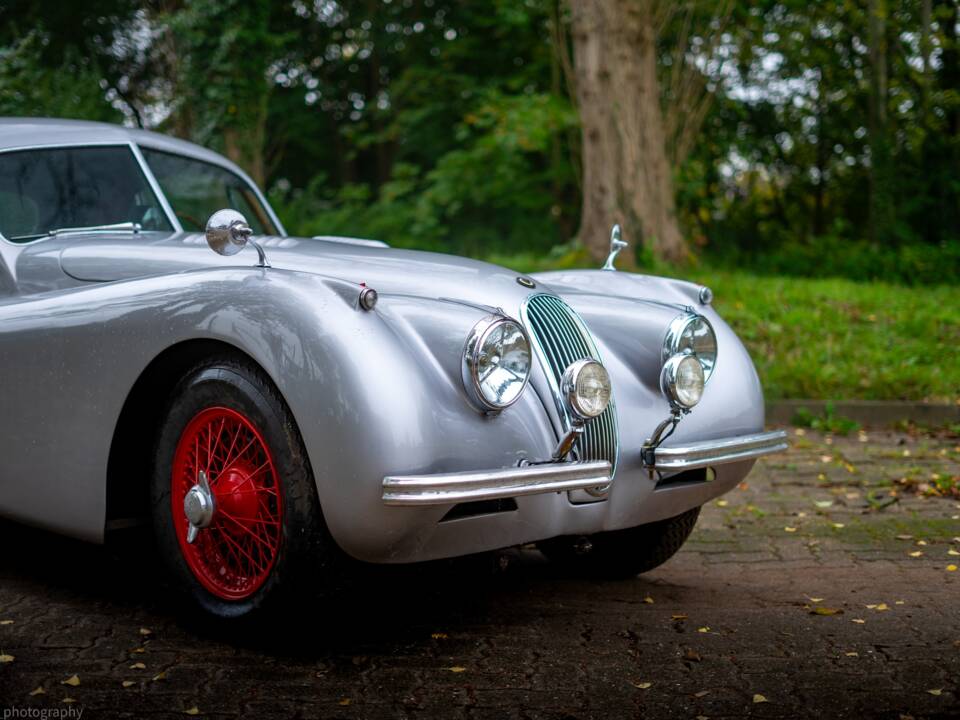 Image 5/21 de Jaguar XK 120 FHC (1952)