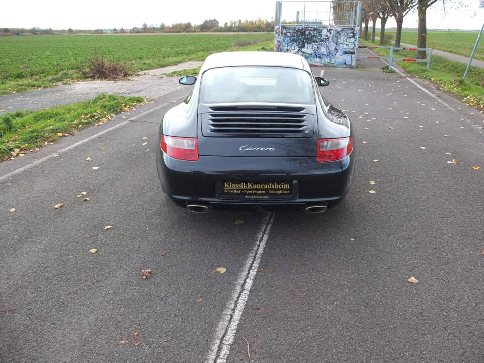 Bild 10/93 von Porsche 911 Carrera (2007)