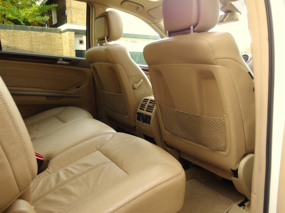 Bild 50/98 von Mercedes-Benz GL 450 4MATIC (2007)