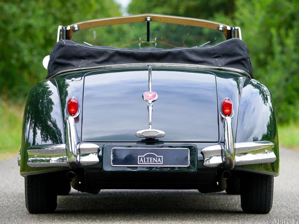 Afbeelding 53/59 van Jaguar XK 140 SE DHC (1955)