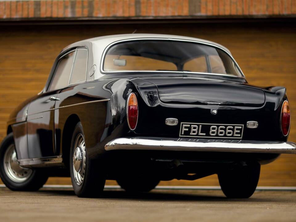 Image 19/50 of Bristol 409 (1967)
